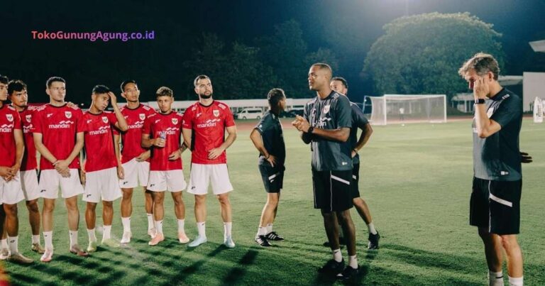 Biografi Patrick Kluivert Legenda Striker Belanda