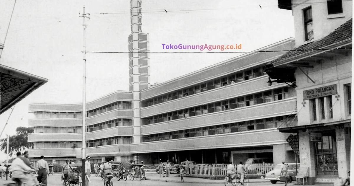 Sejarah Lengkap Hotel Savoy Homann Bandung