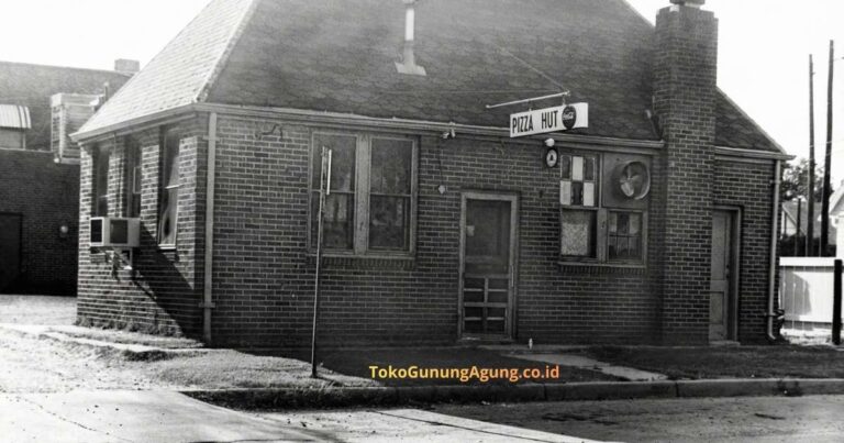 Sejarah dan Evolusi Pizza Hut Dari Toko Kecil Menjadi Ikon Global